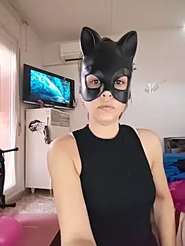 SweetSun69 online show from January 18, 2026, 2:43 pm