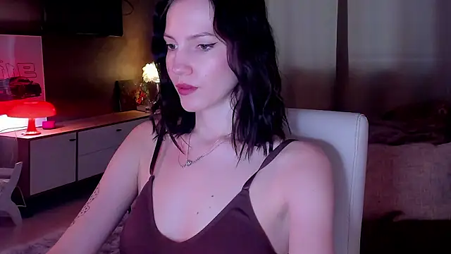 Snapshot of AdeleShinemm chatting on March 17, 2026, 5:33 am AdeleShinemm online show from March 17, 2026, 5:33 am