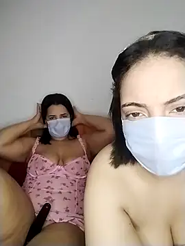 maria sexyyyy online show from October 18, 2025, 3:35 pm