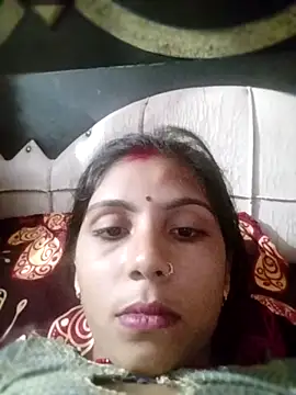 Laxmixx2 online show from October 13, 2025, 3:23 pm