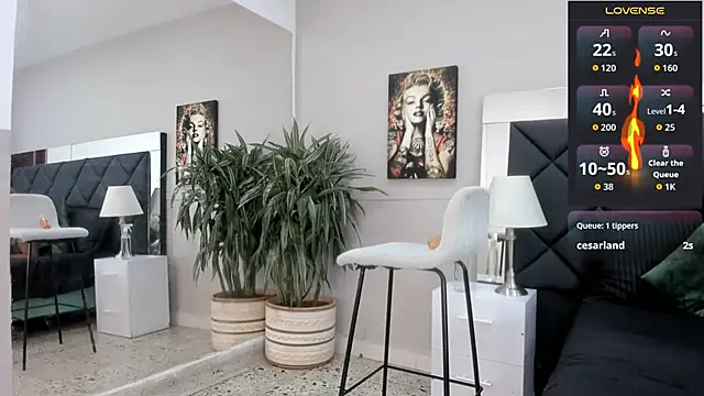 Snapshot of emilio_brandon chatting on November 10, 2025, 10:25 am emilio brandon online show from November 10, 2025, 10:25 am