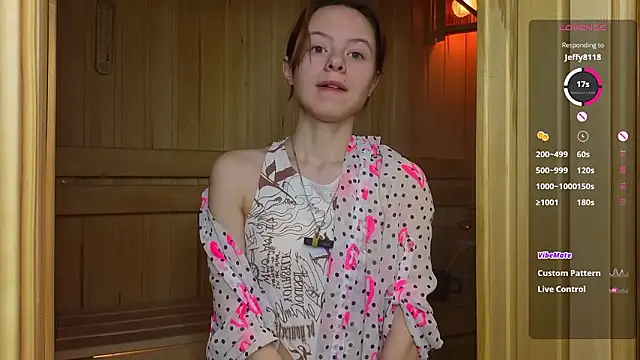 Snapshot of TiannaBorlace chatting on March 5, 2026, 1:12 am TiannaBorlace online show from March 5, 2026, 1:12 am