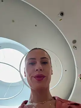 Snapshot of _JessyRey_ chatting on April 27, 2026, 12:25 pm JessyRey online show from April 27, 2026, 12:25 pm