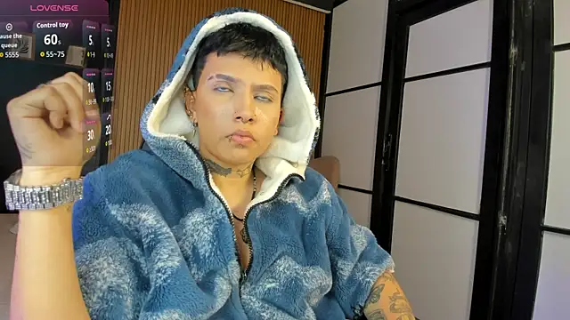 Snapshot of AlanRed_ chatting on October 15, 2025, 8:20 pm AlanRed  online show from October 15, 2025, 8:20 pm