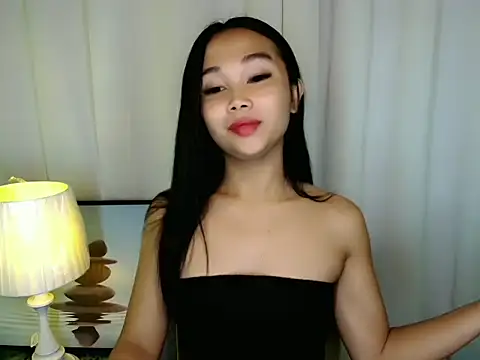 SultryCyraFoxmore online show from July 1, 2026, 4:47 am