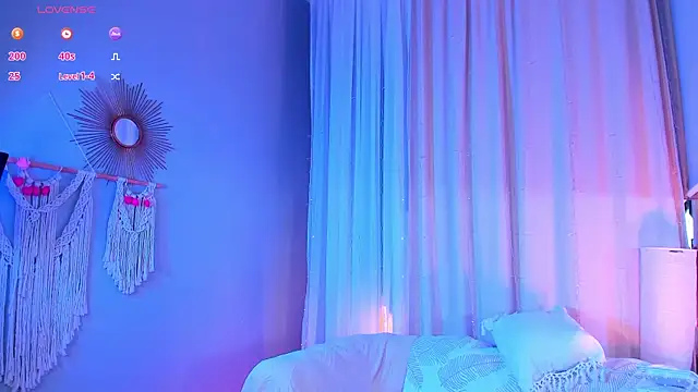 Snapshot of MilliMouse chatting on February 17, 2026, 10:27 pm MilliMouse online show from February 17, 2026, 10:27 pm