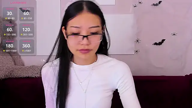 Snapshot of kuro_mimi chatting on October 29, 2025, 9:22 am kuro mimi online show from October 29, 2025, 9:22 am