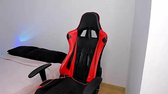 Snapshot of hannah_miltonn chatting on March 7, 2026, 5:21 pm hannah miltonn online show from March 7, 2026, 5:21 pm