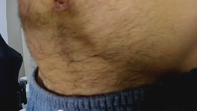 Snapshot of college_muscle_ass1 chatting on September 21, 2025, 2:51 pm college muscle ass1 online show from September 21, 2025, 2:51 pm