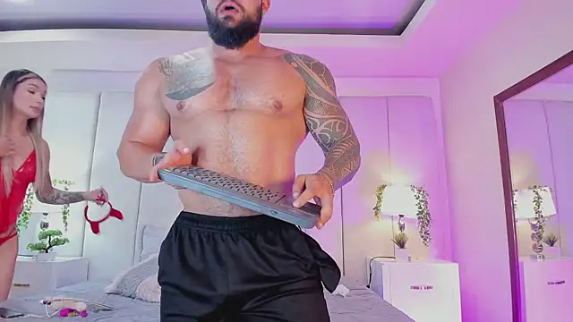 Snapshot of college_muscle_ass1 chatting on September 24, 2025, 11:19 pm college muscle ass1 online show from September 24, 2025, 11:19 pm