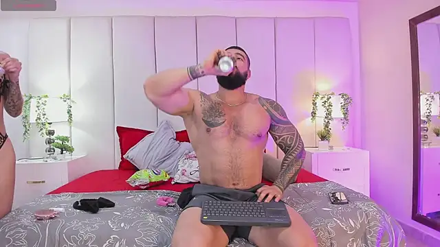 Snapshot of college_muscle_ass1 chatting on October 22, 2025, 12:22 am college muscle ass1 online show from October 22, 2025, 12:22 am