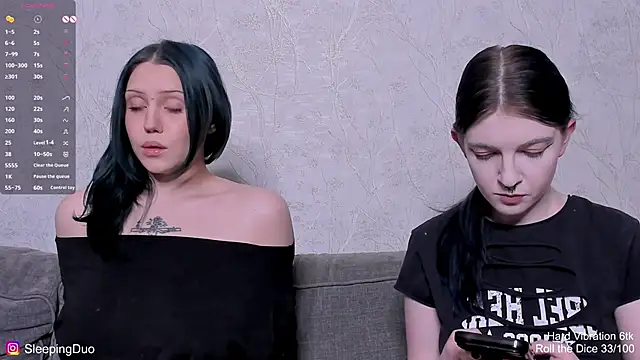 Snapshot of Threesomebabes chatting on April 6, 2026, 1:34 pm Threesomebabes online show from April 6, 2026, 1:34 pm