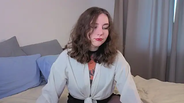 JoanMurphy online show from October 21, 2025, 10:05 am