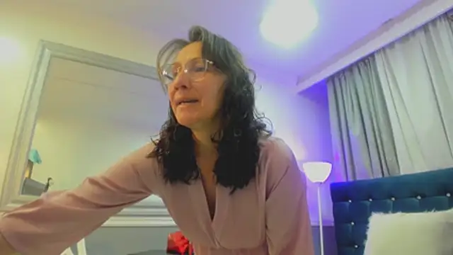 Snapshot of Oriana_Jhonson chatting on March 26, 2026, 10:32 am Oriana Jhonson online show from March 26, 2026, 10:32 am