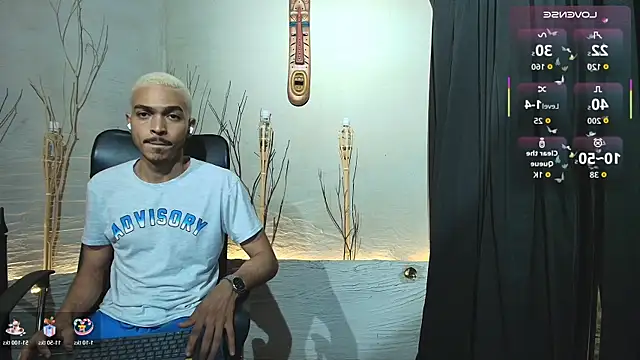 Snapshot of MarcusRain_ chatting on October 18, 2025, 7:25 pm MarcusRain  online show from October 18, 2025, 7:25 pm