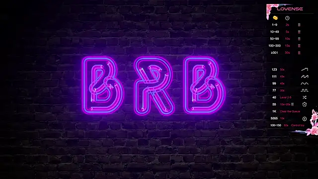 Snapshot of Violetwin chatting on September 18, 2025, 5:09 am Violetwin online show from September 18, 2025, 5:09 am