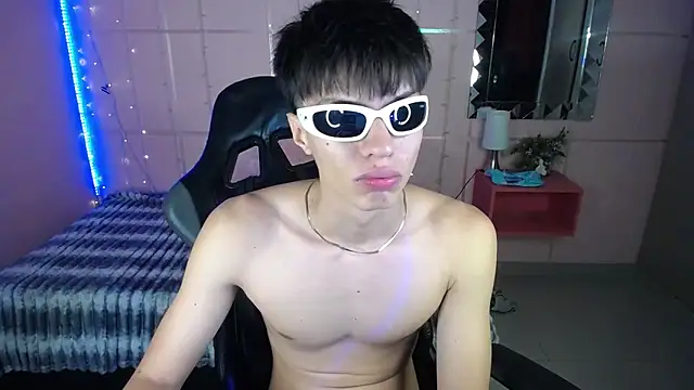 Justin gray  online show from October 15, 2025, 8:53 pm