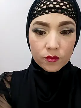 jamila zair online show from February 13, 2026, 1:51 pm