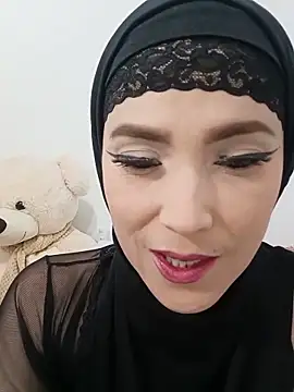 Snapshot of jamila_zair chatting on May 12, 2026, 2:14 pm jamila zair online show from May 12, 2026, 2:14 pm