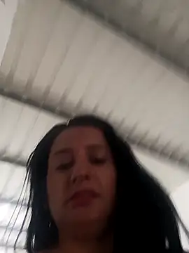 Titiss8921 online show from September 9, 2025, 1:32 pm