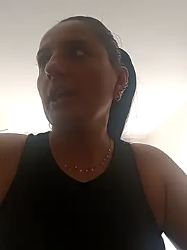 Titiss8921 online show from September 11, 2025, 1:11 pm