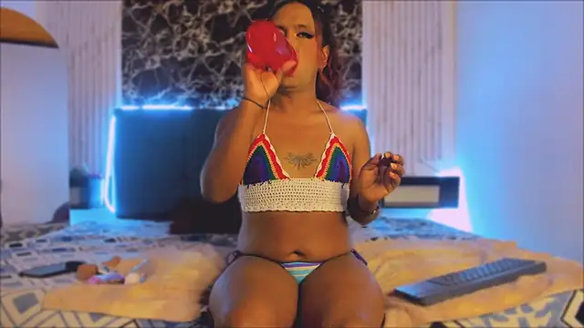 Snapshot of vall0leth_ chatting on September 25, 2025, 2:32 pm vall0leth  online show from September 25, 2025, 2:32 pm