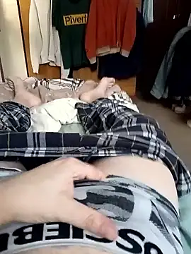 Empi19cm online show from November 29, 2025, 7:55 am