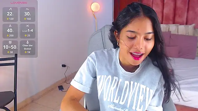 Snapshot of Milaa_Star_ chatting on September 25, 2025, 4:05 am Milaa Star online show from September 25, 2025, 4:05 am