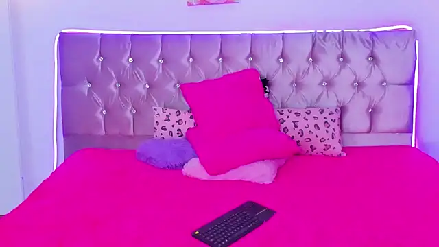 Snapshot of Lushy_sweet chatting on March 23, 2026, 7:45 am Lushy sweet online show from March 23, 2026, 7:45 am