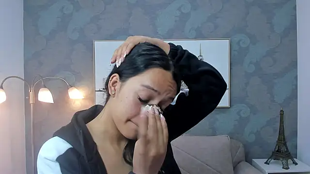 Snapshot of Salome_Smitth_1 chatting on February 17, 2026, 8:15 pm Salome Smitth 1 online show from February 17, 2026, 8:15 pm