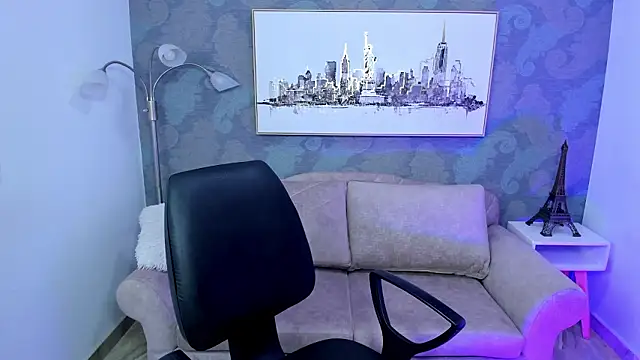 Snapshot of Salome_Smitth_1 chatting on March 7, 2026, 8:39 pm Salome Smitth 1 online show from March 7, 2026, 8:39 pm