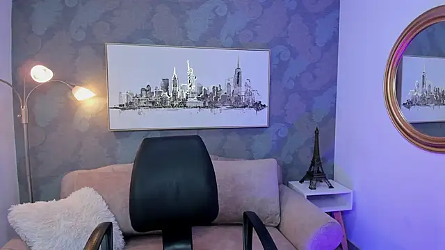 Snapshot of Salome_Smitth_1 chatting on March 8, 2026, 2:04 am Salome Smitth 1 online show from March 8, 2026, 2:04 am