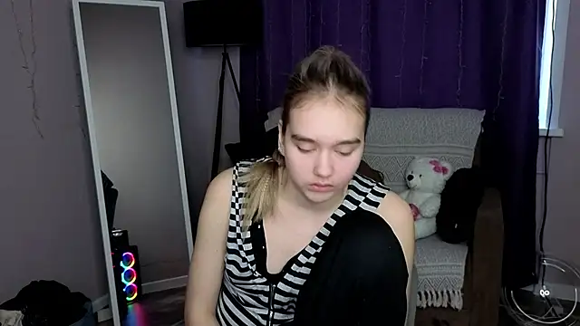 Snapshot of Vel1ka chatting on March 4, 2026, 1:17 pm Vel1ka online show from March 4, 2026, 1:17 pm