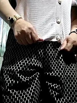 Baby-ladysweets20 online show from September 22, 2025, 7:21 am