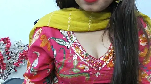 ruby100 online show from November 14, 2025, 9:41 am