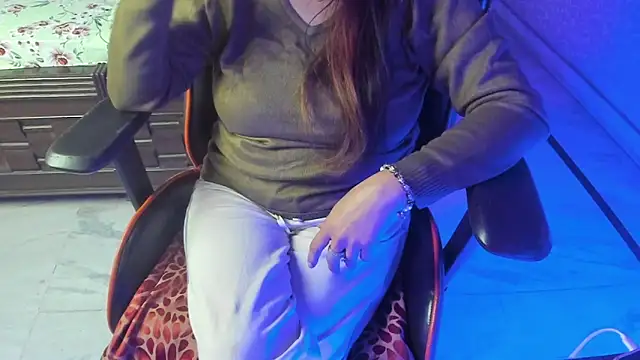 ShylaGill online show from December 4, 2025, 5:32 pm