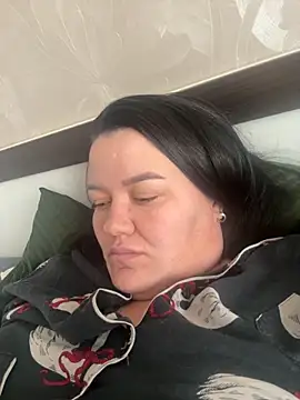 SunnyLeila2101 online show from October 16, 2025, 9:10 am