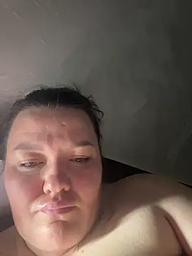 SunnyLeila2101 online show from June 9, 2026, 7:03 pm