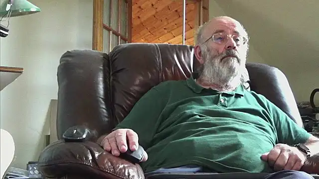 janzer13 online show from November 2, 2025, 1:57 pm