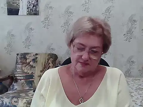 Renata62011 online show from September 10, 2025, 11:10 am