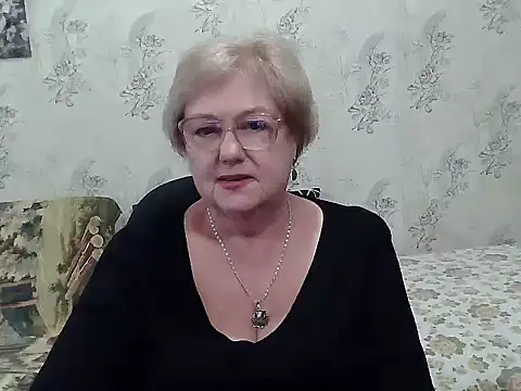 Snapshot of Renata62011 chatting on October 17, 2025, 11:46 am Renata62011 online show from October 17, 2025, 11:46 am