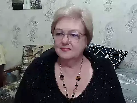 Renata62011 online show from March 10, 2026, 6:24 pm