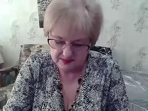 Renata62011 online show from May 3, 2026, 11:49 am