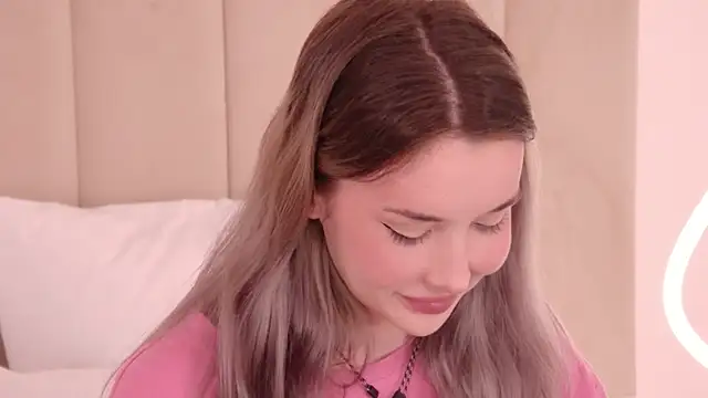 Snapshot of Nesolla chatting on March 27, 2026, 8:26 am Nesolla online show from March 27, 2026, 8:26 am