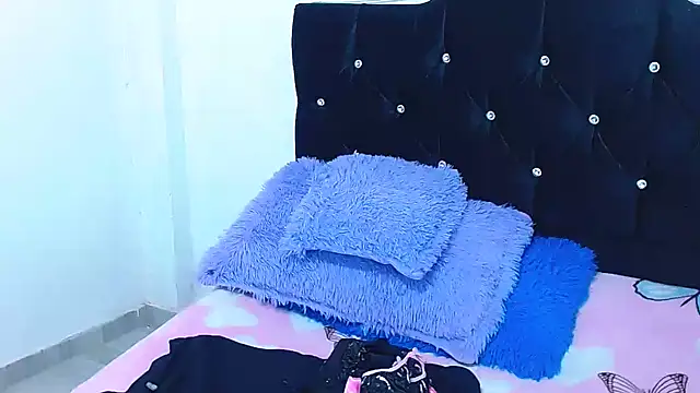 Gabi Jhons 23 online show from November 10, 2025, 8:35 am