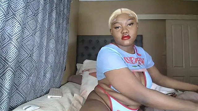 nanababe1 online show from May 16, 2026, 6:32 am