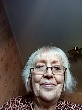 Snapshot of Anatolia5961 chatting on June 16, 2026, 1:25 pm Anatolia5961 online show from June 16, 2026, 1:25 pm