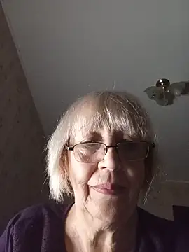 Snapshot of Anatolia5961 chatting on June 22, 2026, 12:35 am Anatolia5961 online show from June 22, 2026, 12:35 am