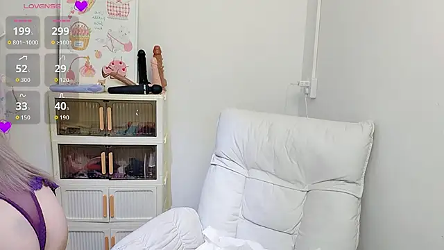 9aunatiis online show from December 15, 2025, 6:23 pm