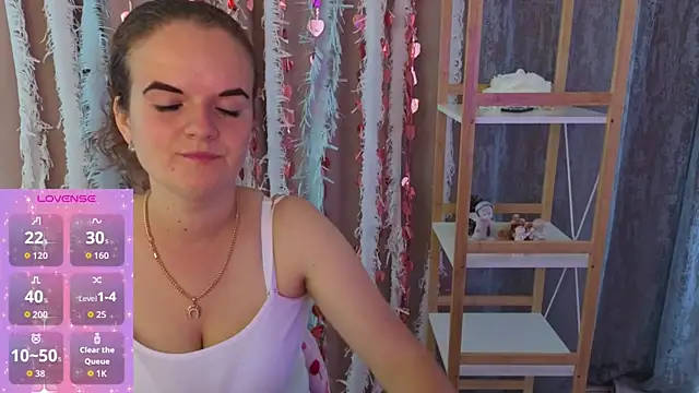 Luisa Rosee online show from September 23, 2025, 11:57 am